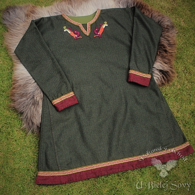 Vikingská tunika zo 100% vlny